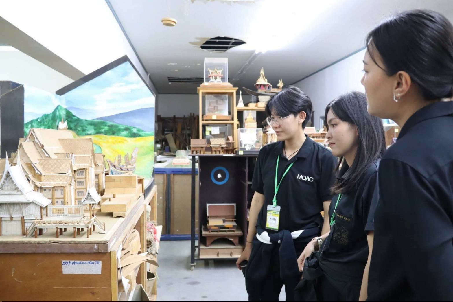 title - ผู้อำนวยการกลุ่มฝึกอบรมและการพัฒนาผลิตภัณฑ์ (ศพส.) ได้รับเชิญเป็นผู้บรรยายพิเศษ  ให้แก่ ข้าราชการใหม่ รุ่นที่ 10 หลักสูตร ต้นกล้าข้าราชการ ประจำปีงบประมาณ พ.ศ. 2569 ณ ห้องประชุมอาคาร 100 ปี ศูนย์ส่งเสริมและพัฒนาอาชีพเสริมนอกภาคการเกษตร